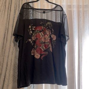 Torrid snake and rose mesh sleeve T-shirt